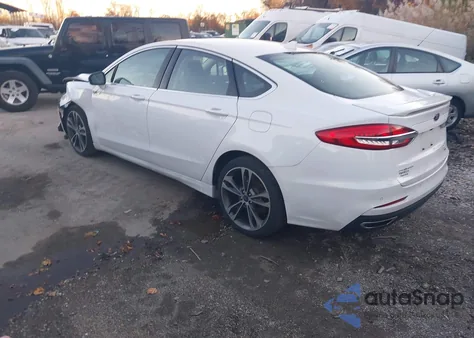 2020 Ford Fusion Titanium z USA, uszkodzony, nr VIN 3FA6P0D94LR153294